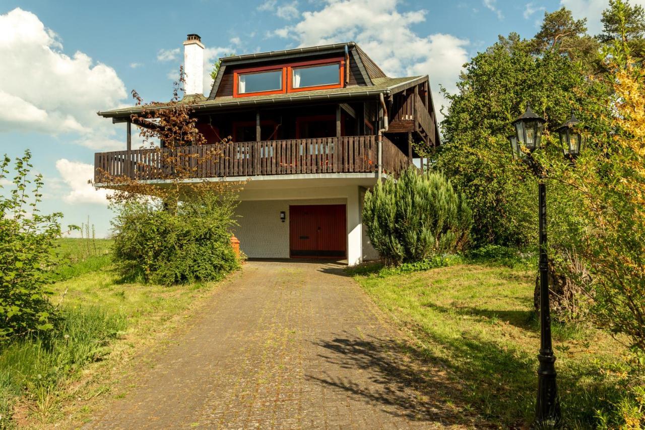 Blockhaus Eifelsteig W/ Kamin Garten & Feuerstelle Berndorf  Exterior photo